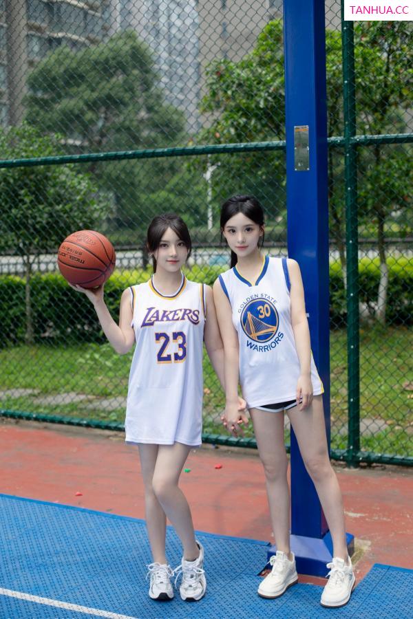   [XiuRen]高清写真图 2024.06.21 No.8744 豆瓣酱 模特合集第6张图片